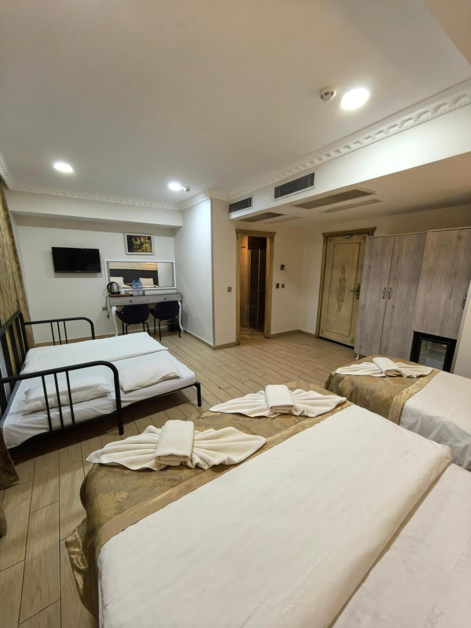 Apple Tree Hotel Estambul Exterior foto